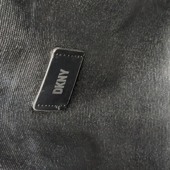 DKNY Hadler medium tote - Picture 11 of 12